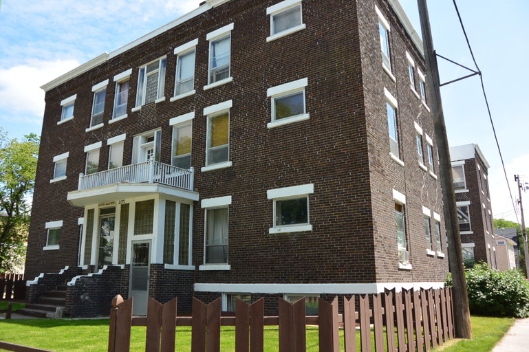 Photo of Modern Property Image