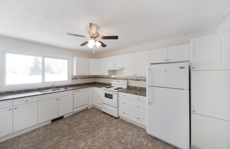 Photo of Elmwood Townhomes Property Image