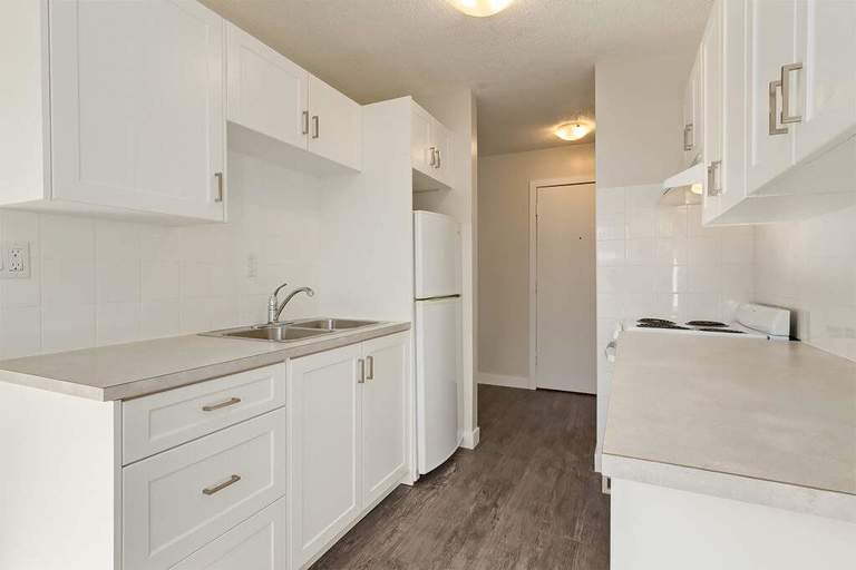 Photo of Viking Apartments Property Image