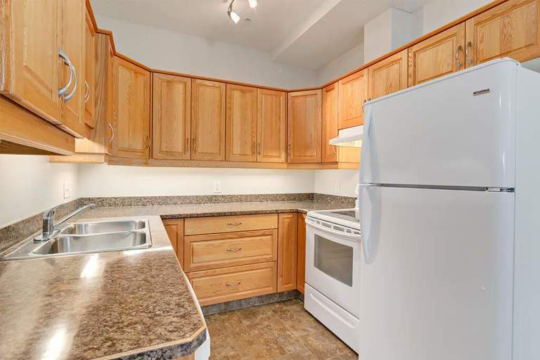 Photo of Katherine Manor Property Image