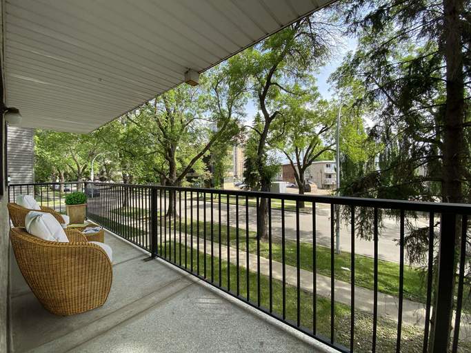 Photo of Windfall Court Property Image