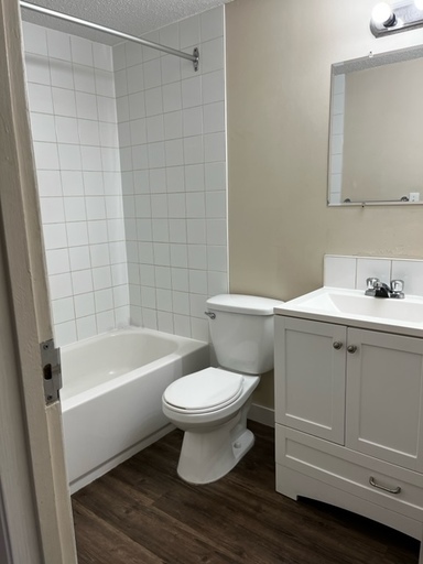 Photo of Spacious 1 Bedroom Apartment Available June 1 Property Image