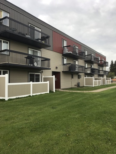 Photo of Spacious 1 Bedroom in the Heart of Slave Lake Property Image