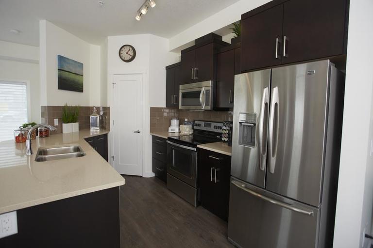 Photo of Carlton Royale Apartments Property Image
