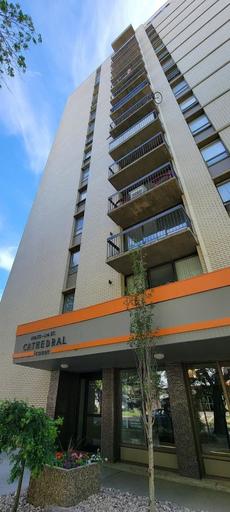Photo of Cathedral Court Apartments Property Image