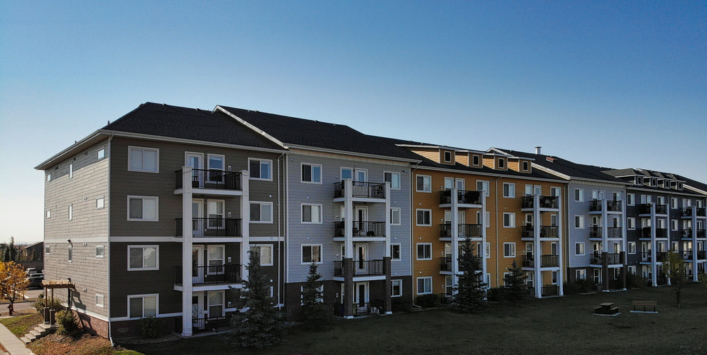 Photo of Elk Pointe Estates Property Image