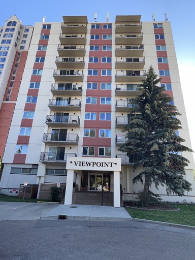 Photo of (PN 452) Beautiful Condo in Prime Location Property Image
