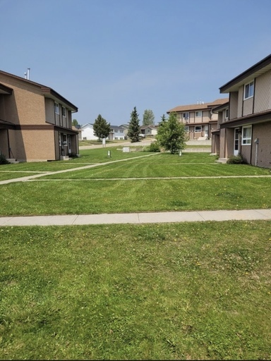 Photo of Three Bedroom Townhouse Property Image