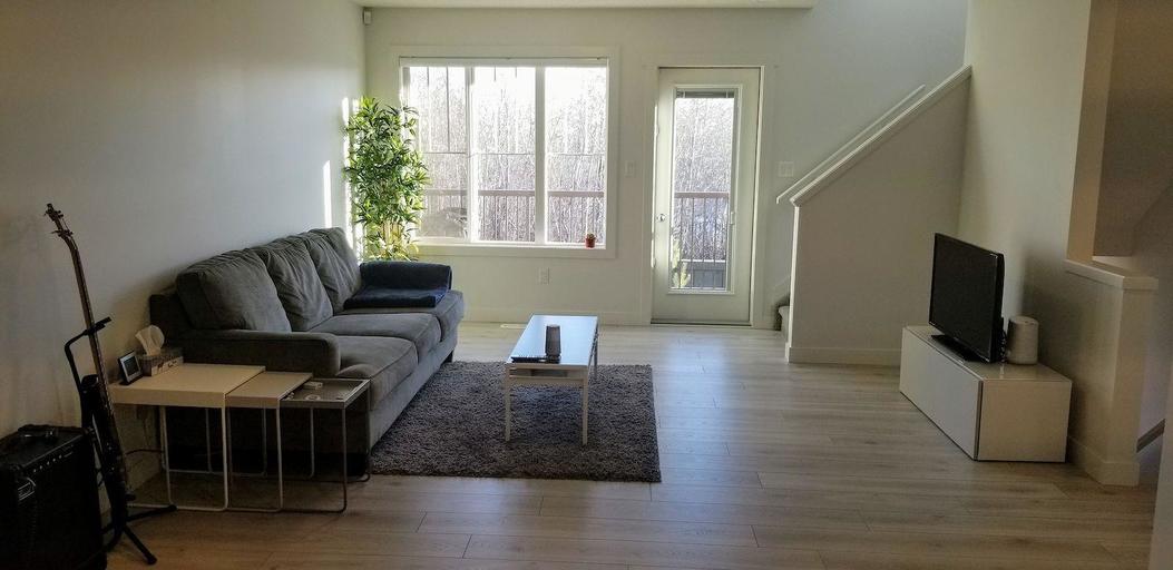 Photo of Newer 2 bed 2.5 bath townhouse*Double Master bedrooms*Dbl Garage*Balcony* Property Image
