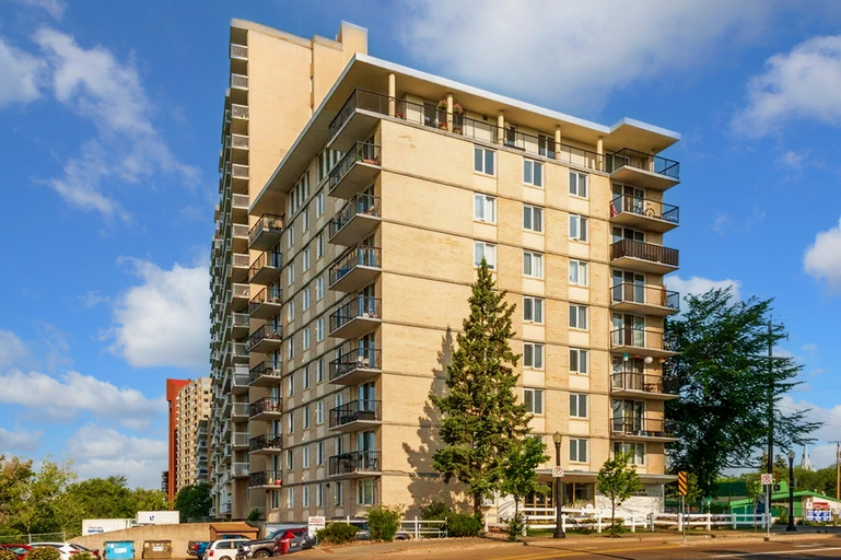 Photo of Bristol Tower Property Image
