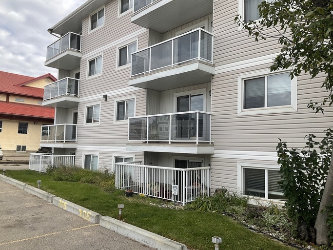 Photo of 1 Bedroom on 2nd floor Property Image