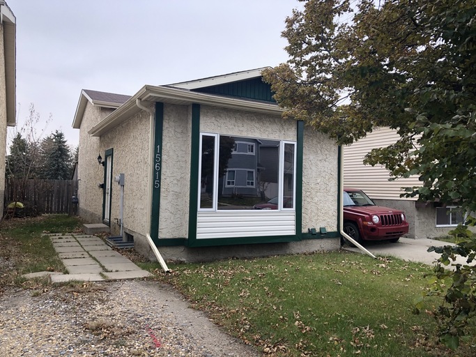 Photo of Charming 3 Bedroom, 4 Level Split Home in Belle-rive Property Image