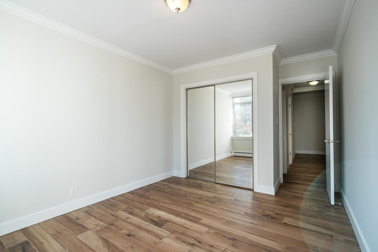 Photo of 2035 Barclay Street Property Image