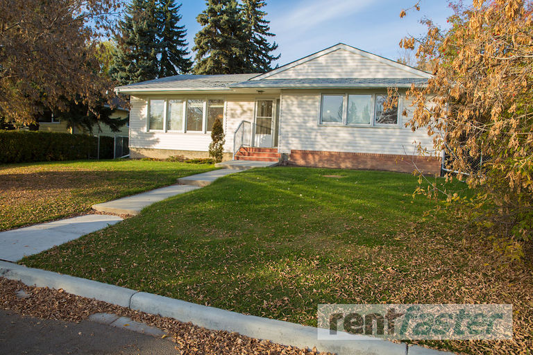 Photo of Large 3 Bedroom House in Ideal Location by U of A Property Image