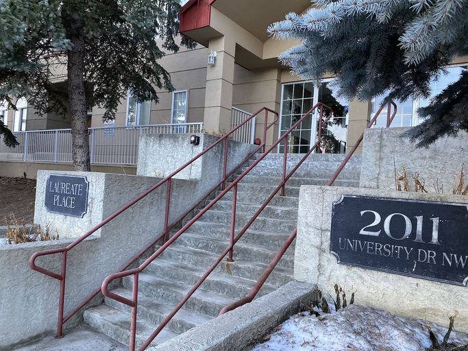 Photo of NICE 2 BEDROOM CONDO FOR RENT NEAR UNIVERSITY OF CALGARY Property Image