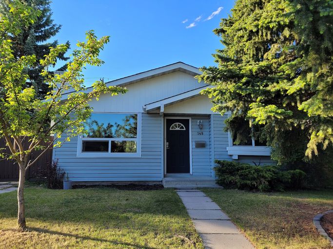 Photo of Canyon Meadows - Bright 4 Bedroom Bungalow Property Image