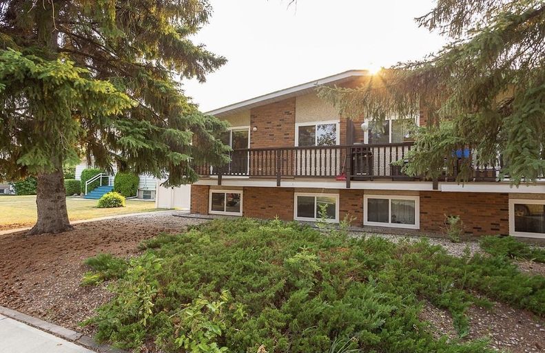 Photo of 3 Bedroom/ 2 Floor Townhouse in Grovenor close to Downtown / University Property Image