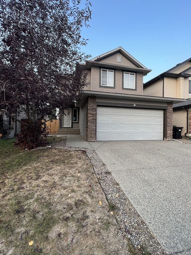 Photo of 2 STOREY 3 BEDROOM HOME with FULLY FINISHED BASEMENT FOR RENT in Cranston Property Image