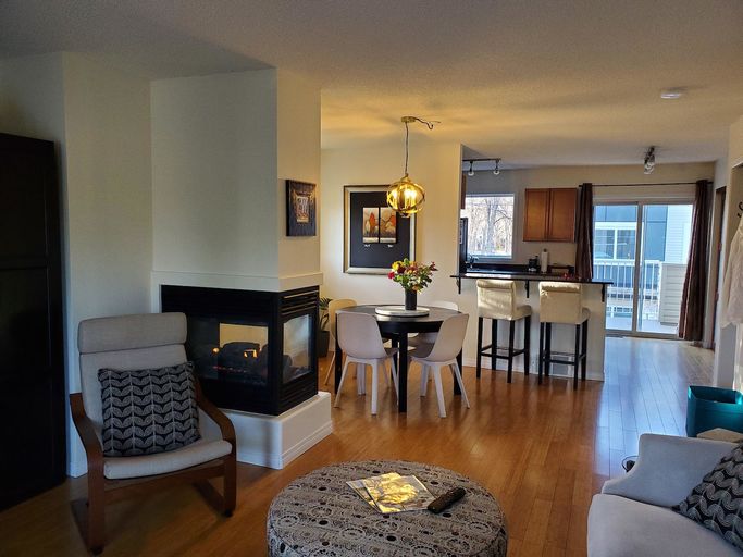 Photo of Bright and spacious fully furnished suite Property Image