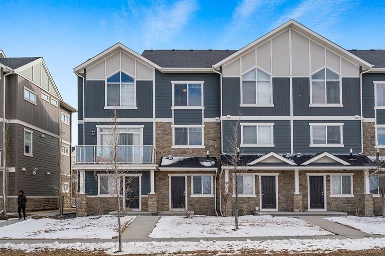Photo of Available for Immediate renting Property Image