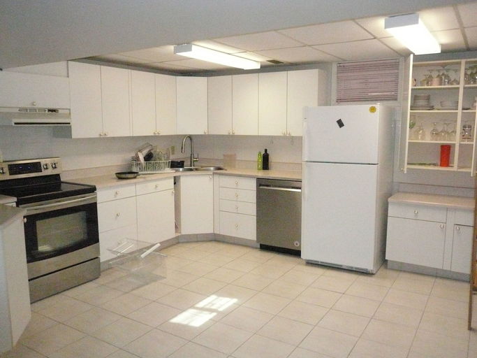 Photo of 1 bedroom basement suite Property Image