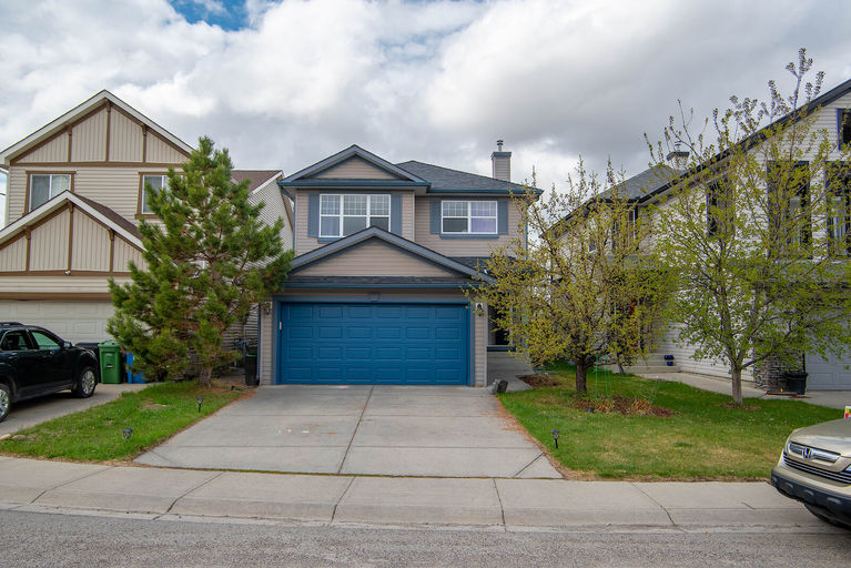 Photo of Beautiful 3 bedroom house with Pond view, With option for Pets Property Image