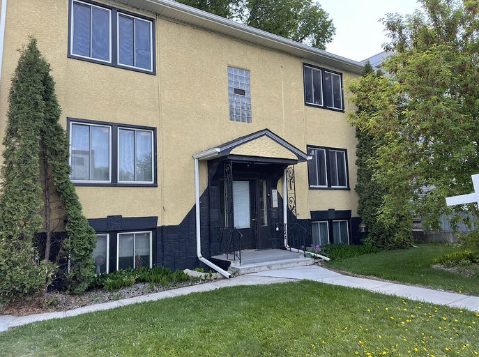 Photo of Modern 2 bedroom 1 bath with private Garage available Mid June Property Image