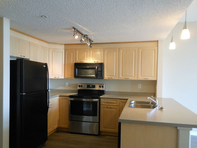 Photo of Must see property has all the bells and whistles. Property Image