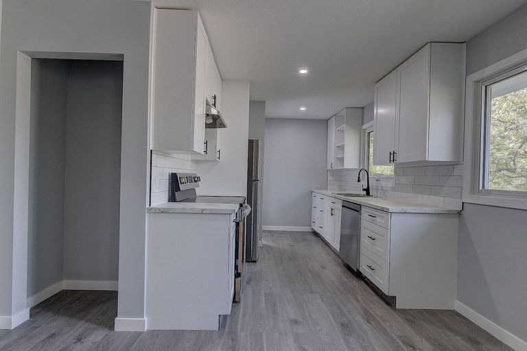 Photo of BRAND NEW RENOVATION FULL HOUSE ! Property Image