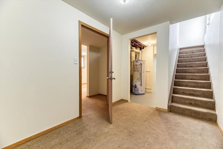 Photo of Basement suite with 1 bedroom, 1 full bath, and a kitchenette area Property Image