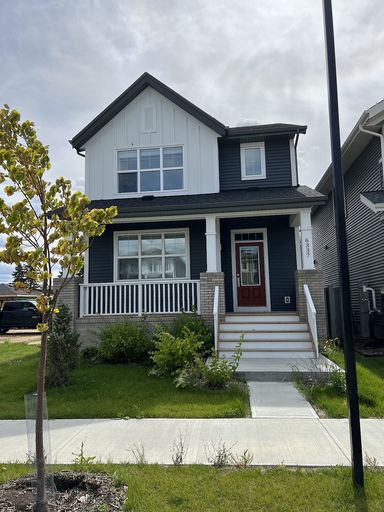 Photo of Brand New 3 Bedroom House with 1 Bed+1 Bath Above-Garage Suite Property Image