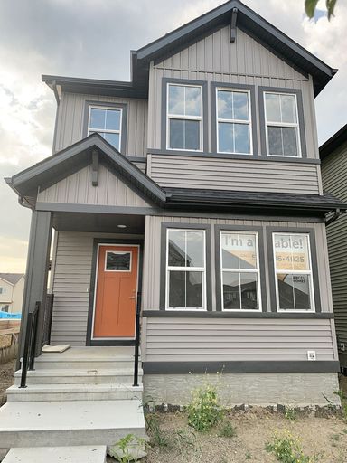 Photo of BEAUTIFUL NEW 4 BDRM HOME IN EDGEMONT! Property Image