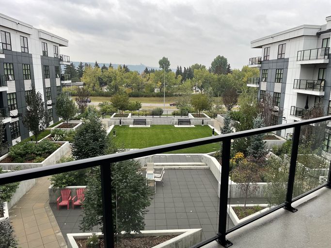 Photo of Seniors Apartments (55 year plus) University District! Property Image