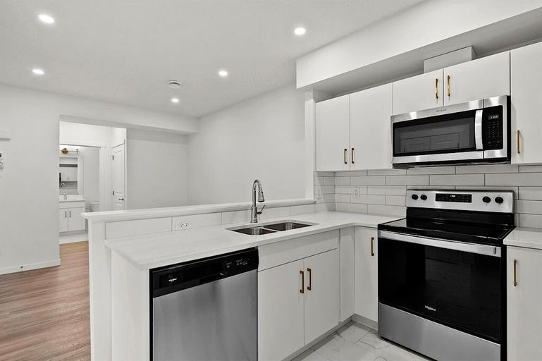 Photo of Brand New Home with High End Basement Suite Property Image