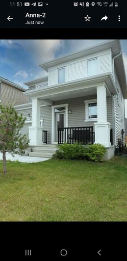 Photo of Beautiful west Edmonton 3 bedroom house with a single garage for rent. Property Image