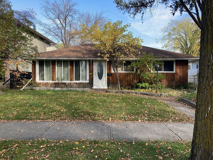 Photo of Ritchie - renovated home Property Image