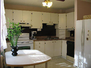 Photo of 2 + Den Townhouse in Thickwood Available Immediately Property Image