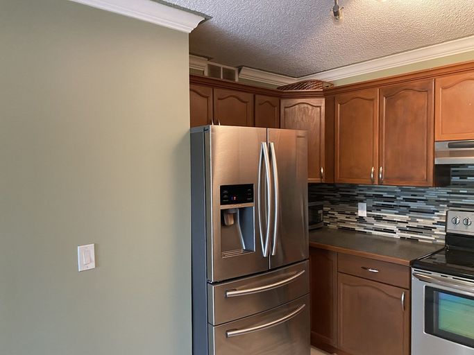 Photo of BRAND NEW/ FULLY RENOVATED 2 BEDROOMS, 1 BATH/ NEW APPLIANCES! Property Image