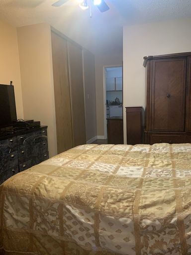 Photo of Cozy 1 bad room Property Image