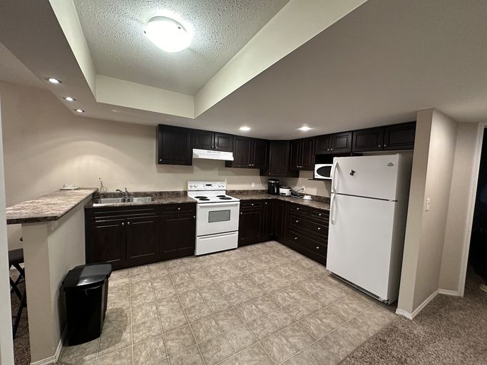 Photo of New Suite in Riverbend! Property Image