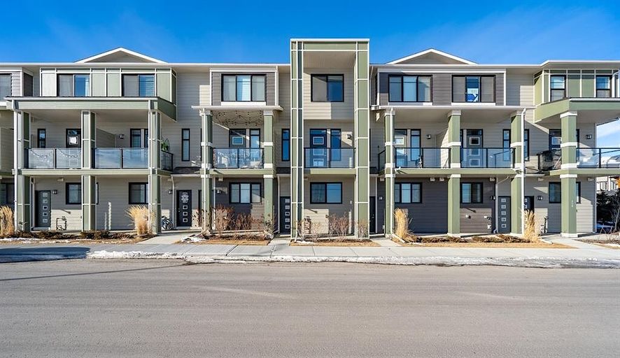 Photo of Spacious 2bedroom Townhouse in Seton Property Image