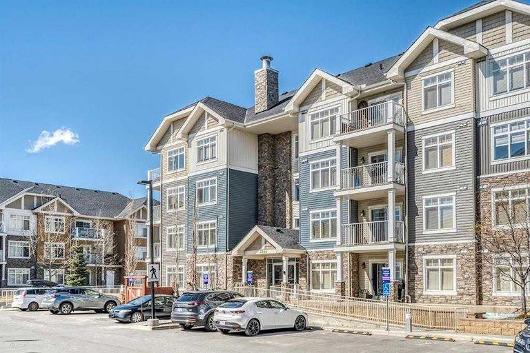 Photo of 2 Bedroom & 2 Bathroom Property Image