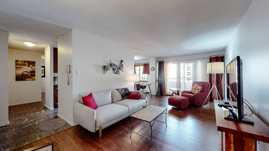 Photo of 2 Bdrm, Fully Furnished, very clean, Downtown Property Image