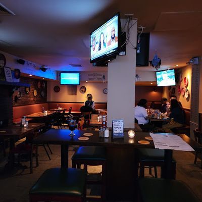 Josie Woods Pub interior Greenwich Village NYC