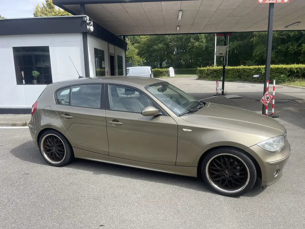 BMW 118 D