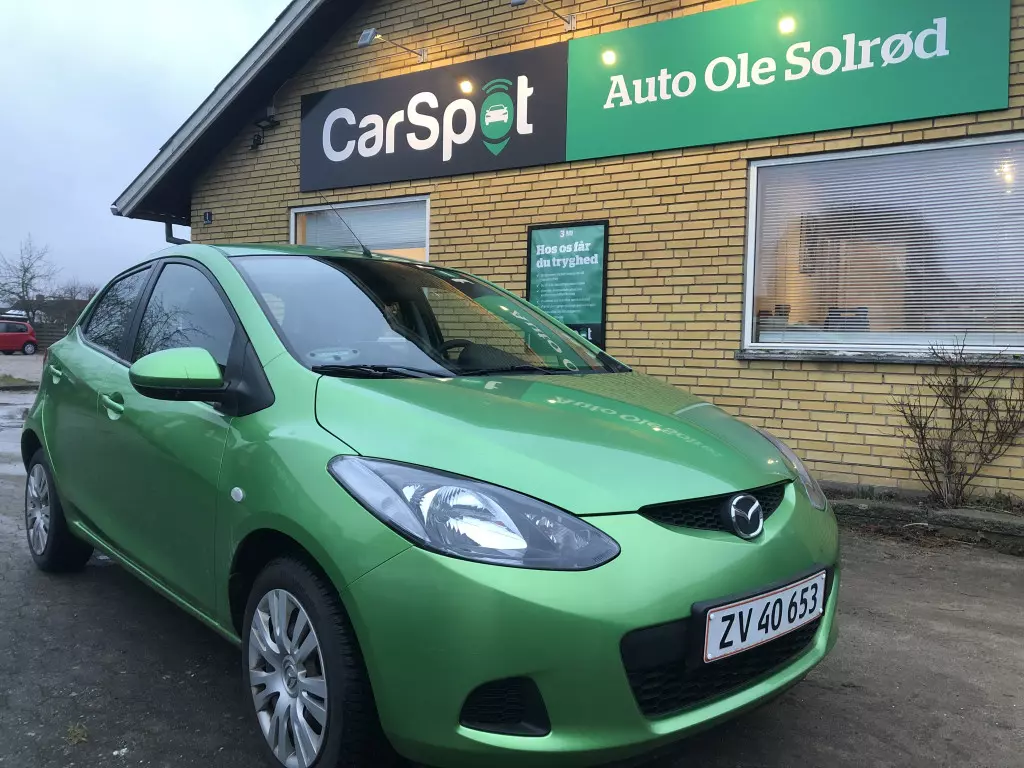 Mazda 2