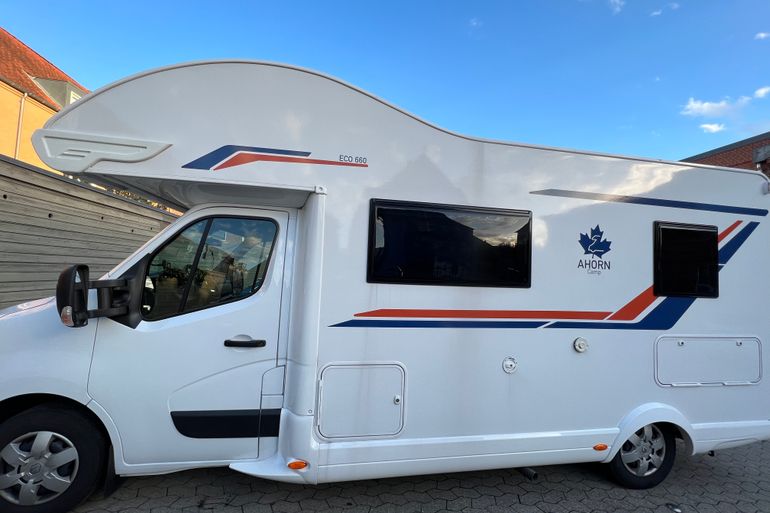 Renault Master Campervan 2023