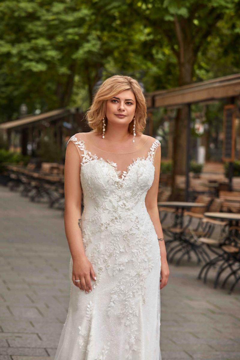 Row blonde brudekjole