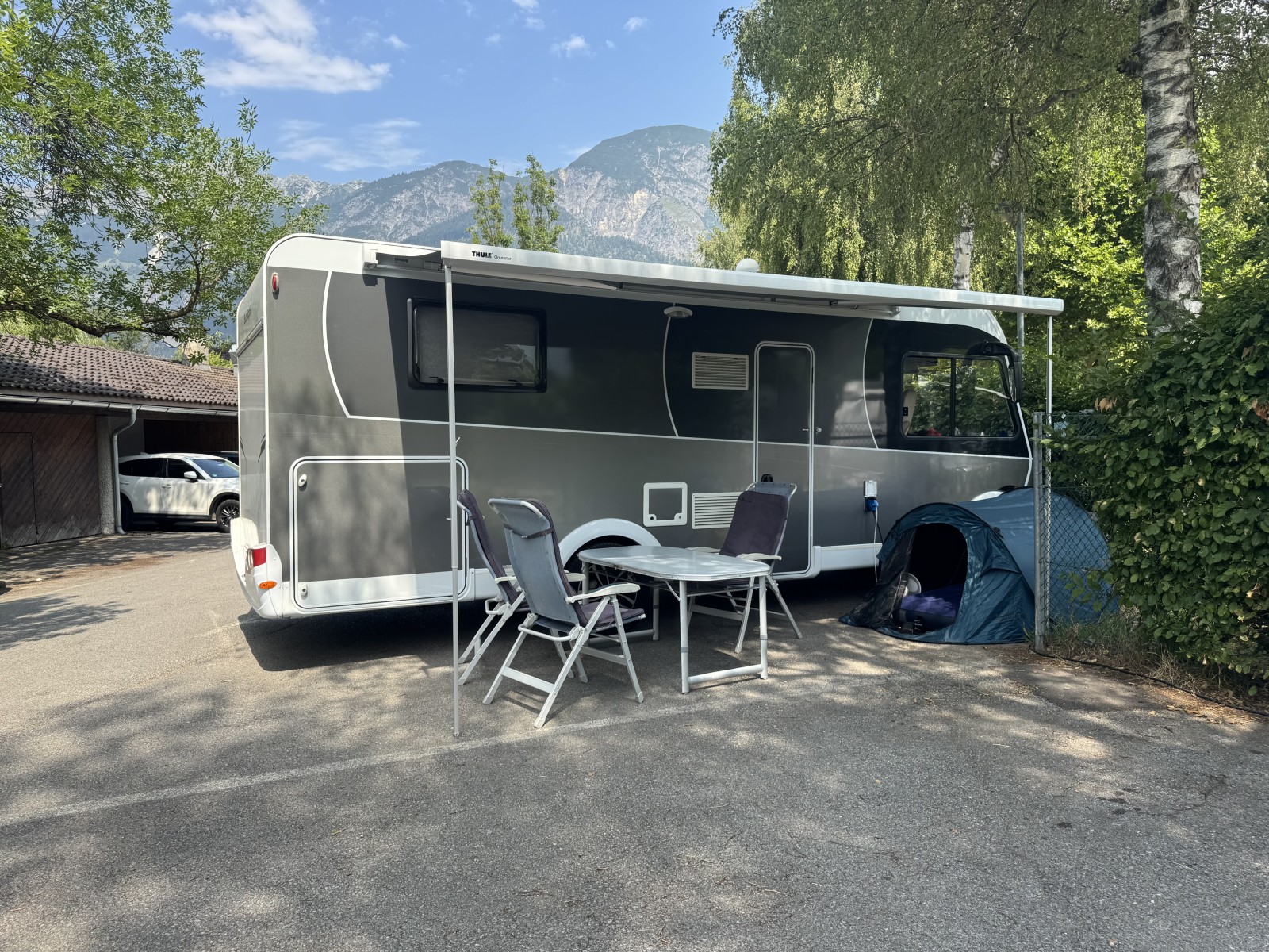 Gino, Lisbeth's Autocamper