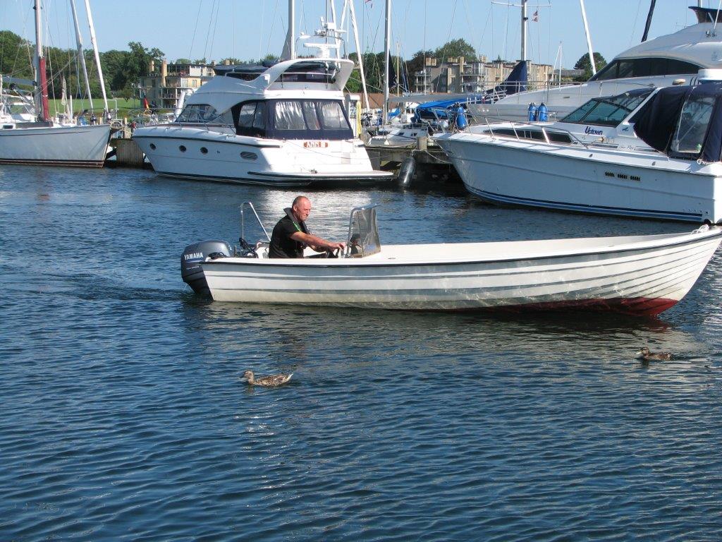 Limbo 555, m/ Yamaha F30